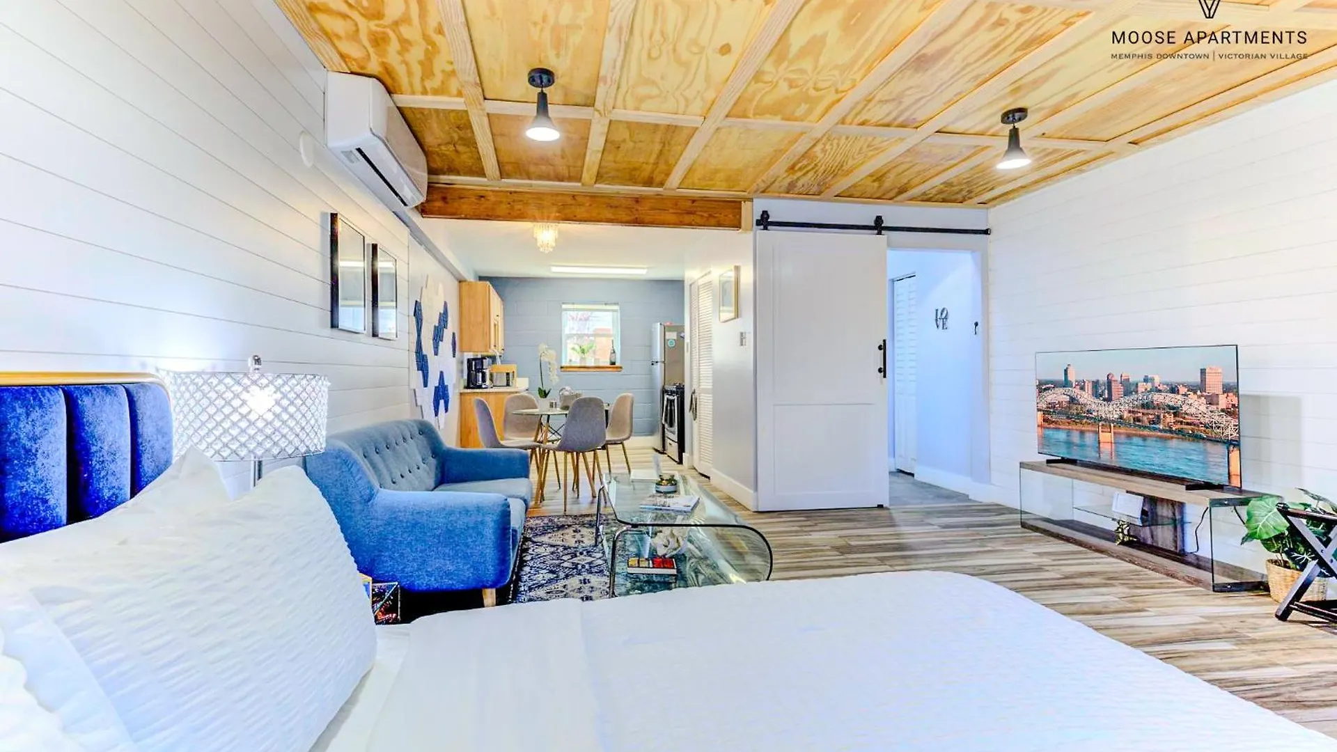 The Moose #3 - Modern Luxe Studio With Free Gated Parking & Wifi Memphis Apartment